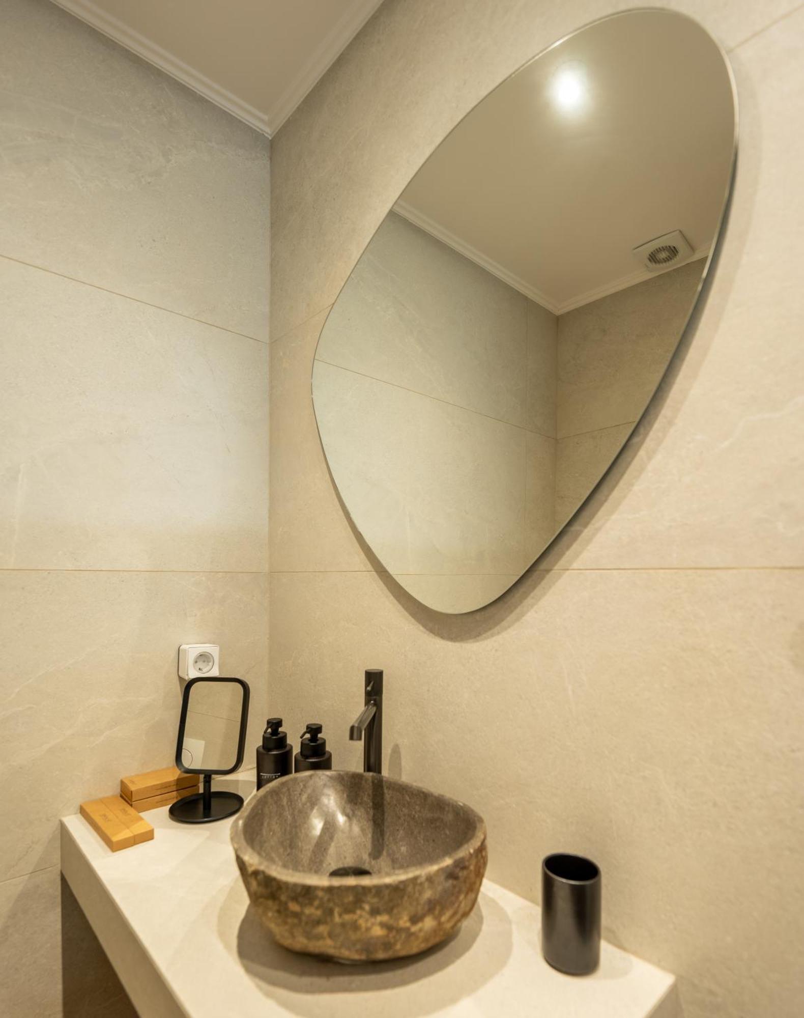Derouse Othon Suite With Hydromassage Jacuzzi Αθήνα Εξωτερικό φωτογραφία