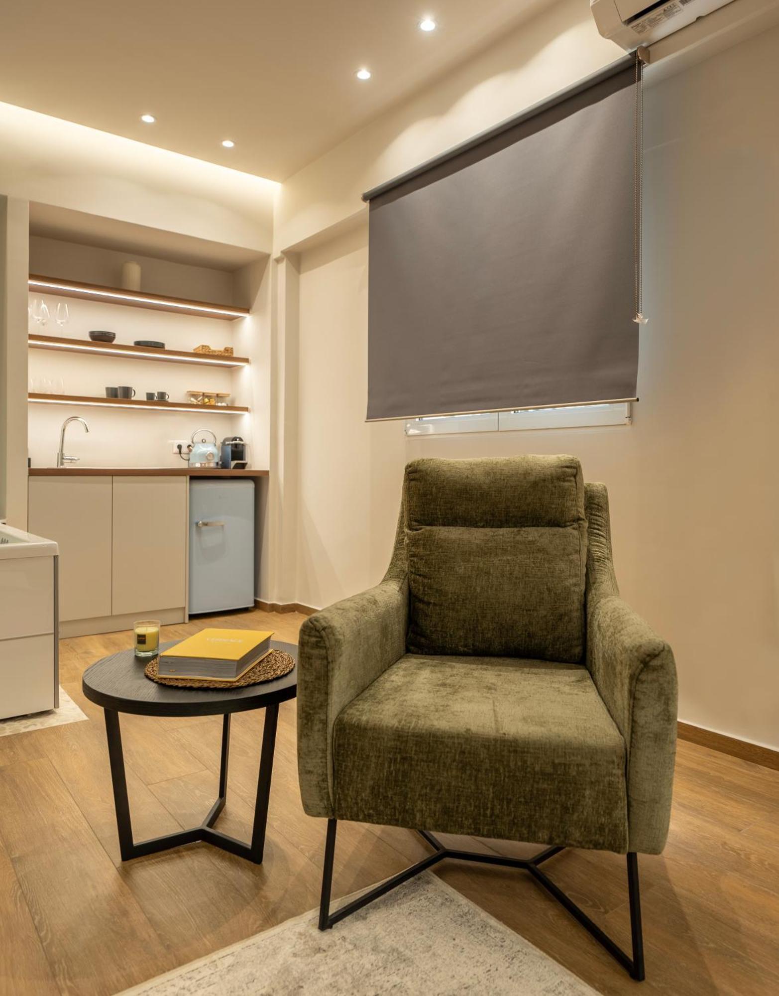 Derouse Othon Suite With Hydromassage Jacuzzi Αθήνα Εξωτερικό φωτογραφία